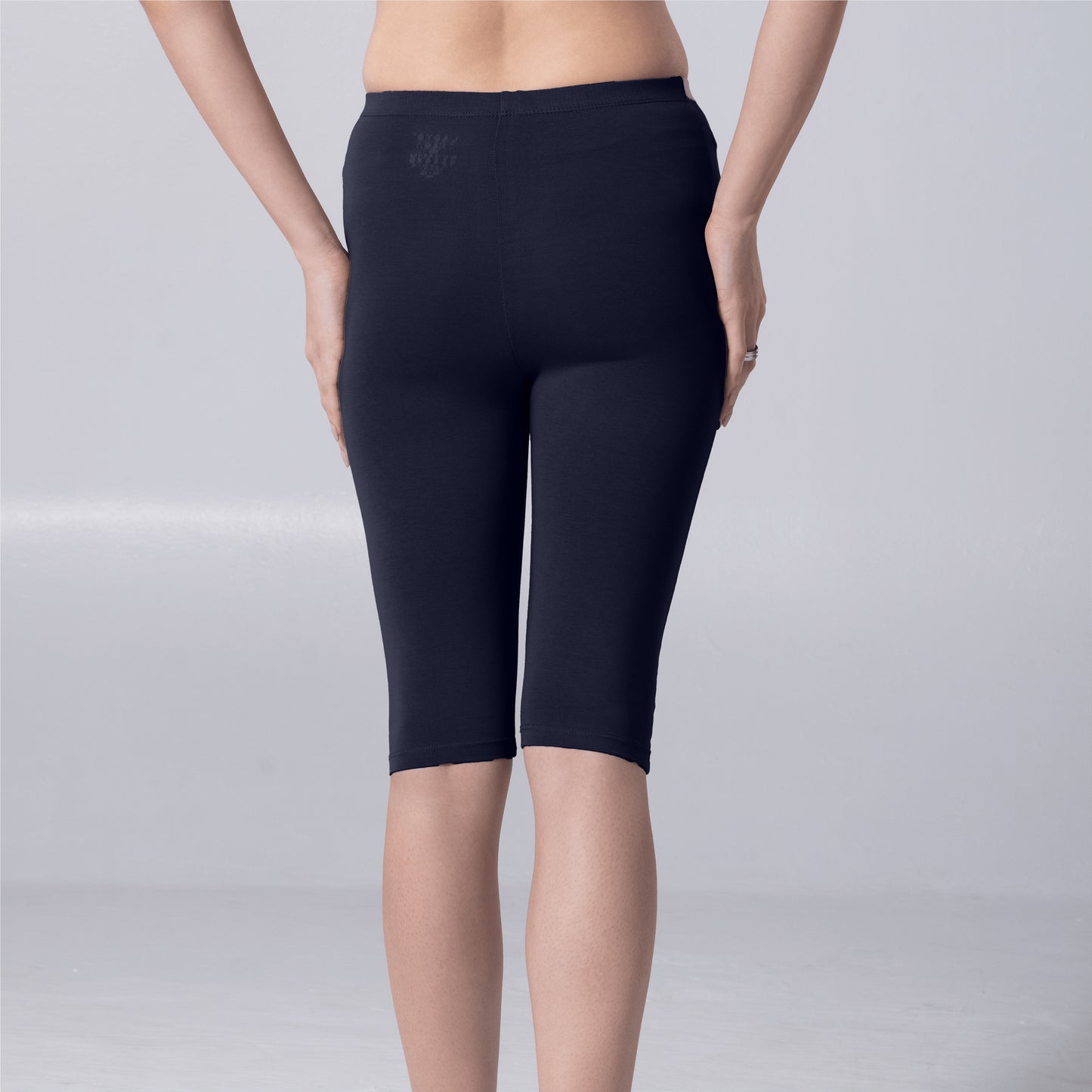 Noa (N) Tights in Navy back view worn by model