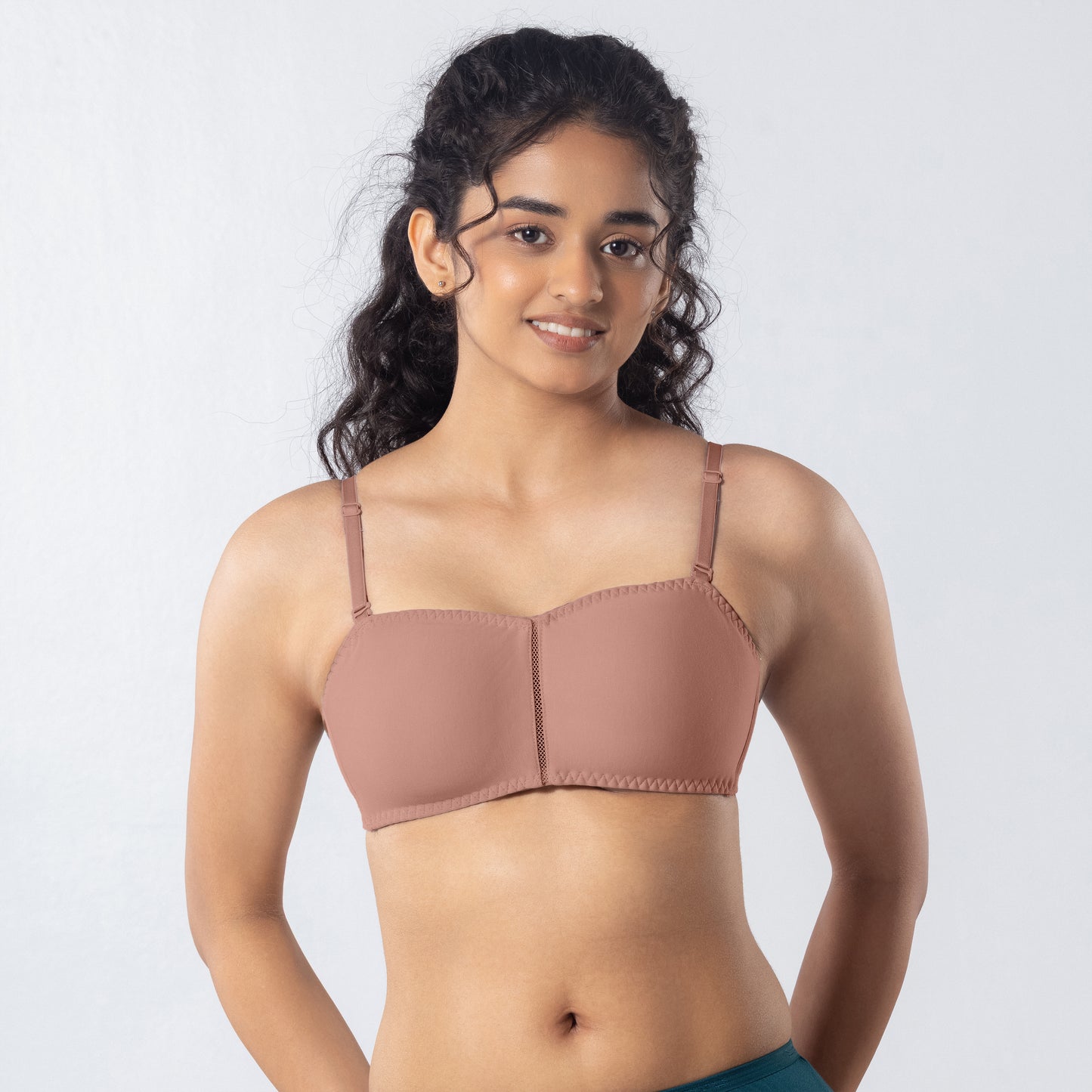 LadyO Jaz Trendy Top Bra in Misty Rose with solid straps, front view.