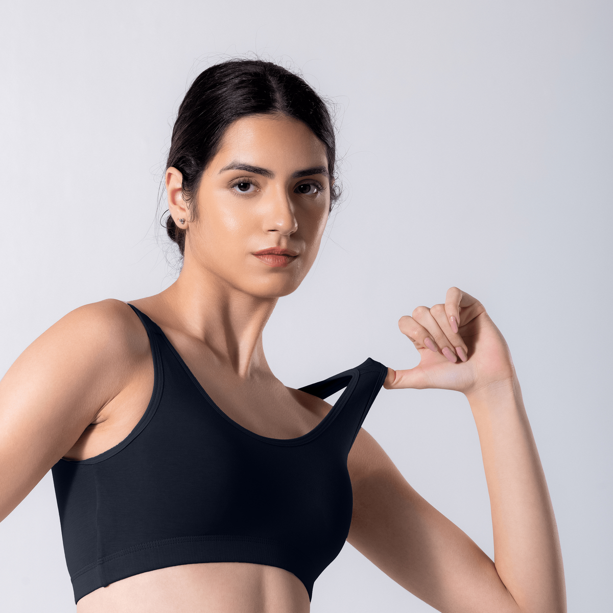 LadyO Cool Active Bra in Navy, detail view worn by model.