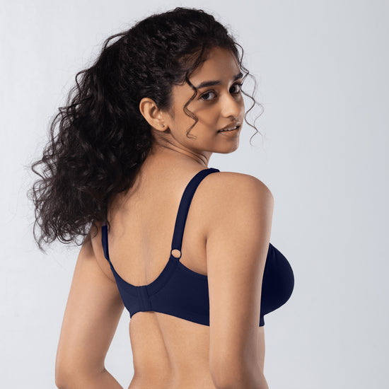 LadyO Clara Plus Size Bra in Navy, side view worn by model.
